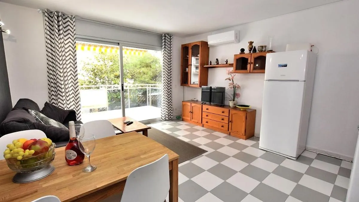 Apartamento Montblanc Salou 0*,  Spain